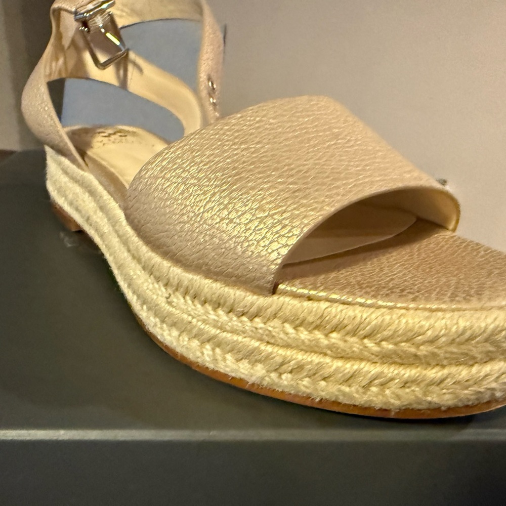 Vince Camuto Espadrille Sandals - Picture 8 of 9